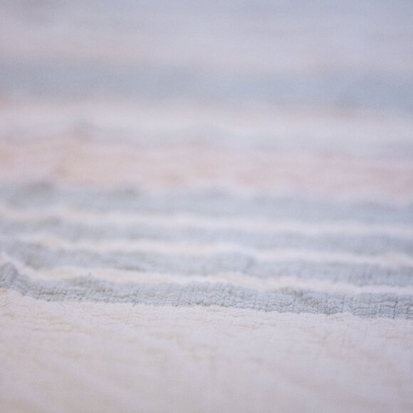 Coyuchi Topanga Organic Matelasse Blanket King Sunset Stripe Excellent - Picture 4 of 7